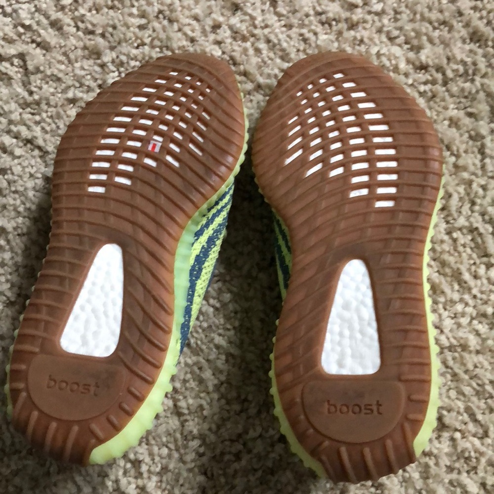 Yeezy Boost 350 - image 3